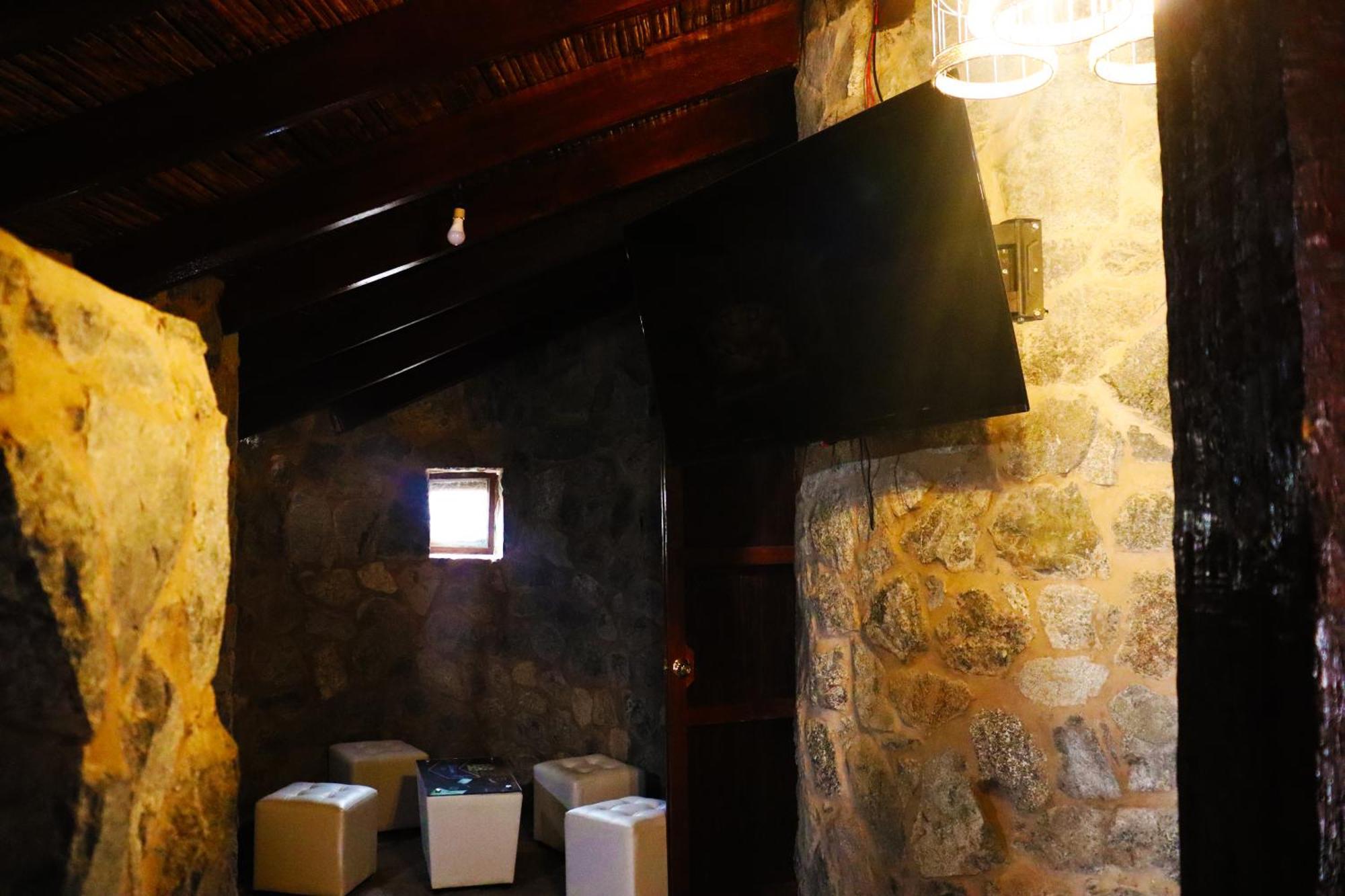 Los Andes - Restaurant & Bungalows เซียเนกียา ภายนอก รูปภาพ