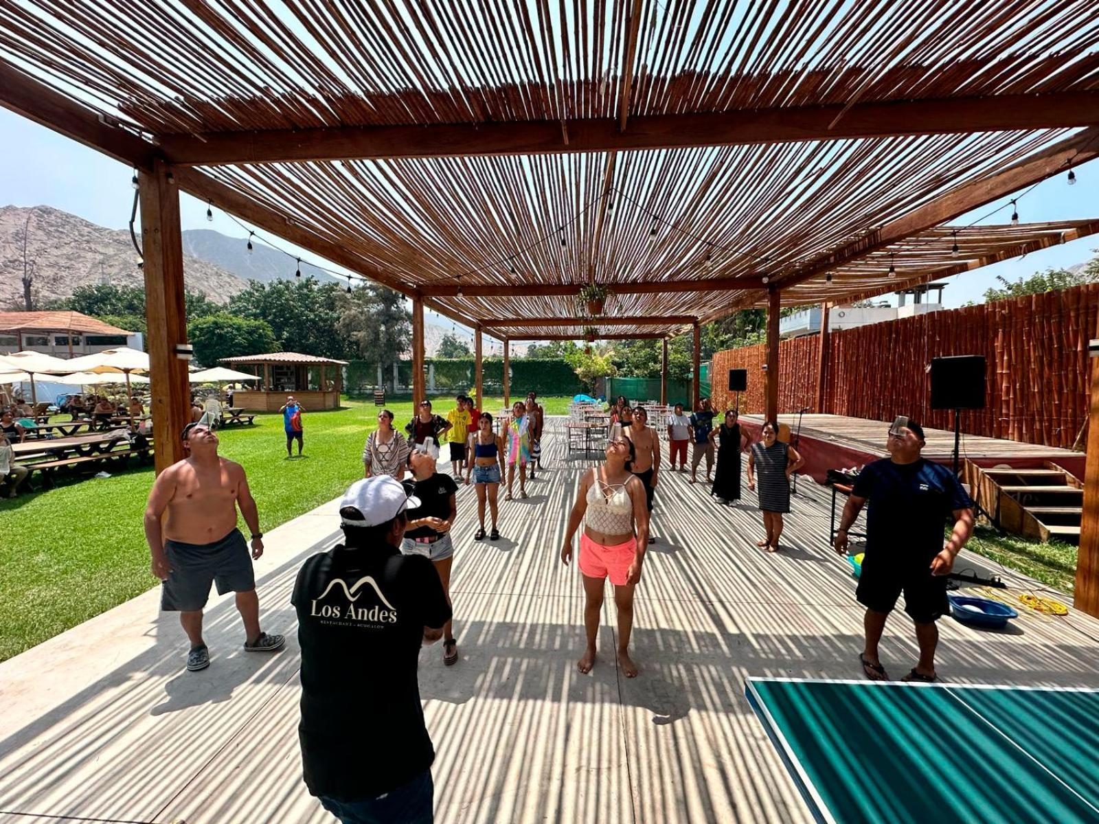 Los Andes - Restaurant & Bungalows เซียเนกียา ภายนอก รูปภาพ